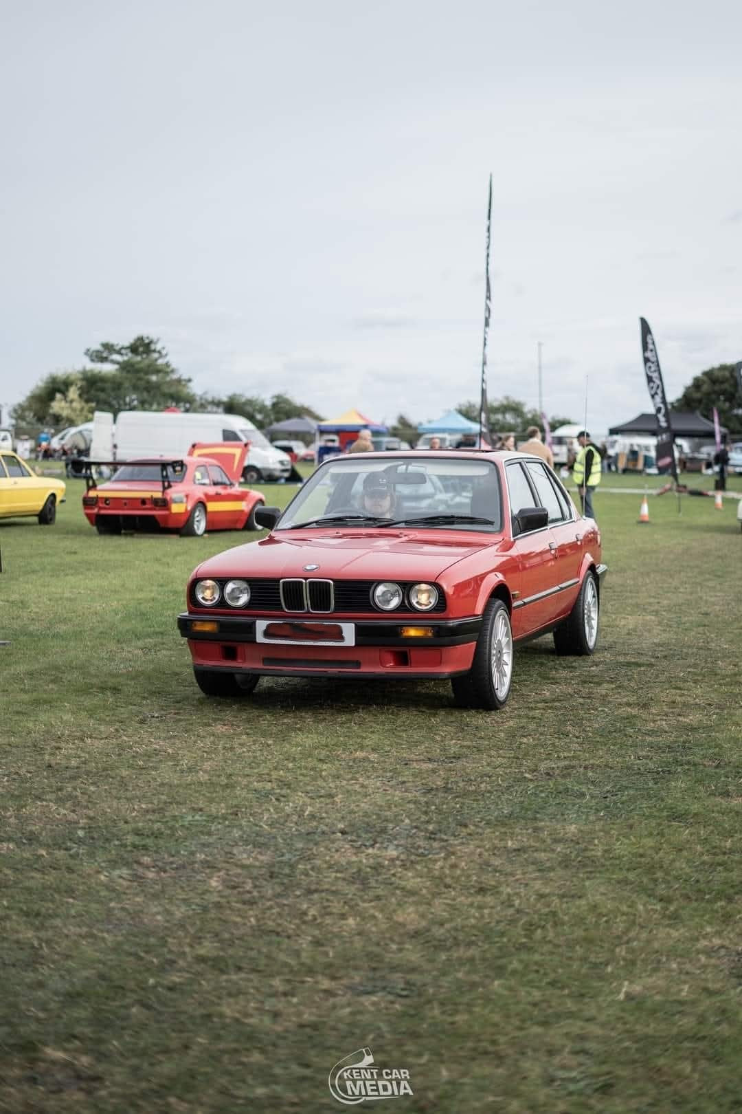 BMW E30 318i auto