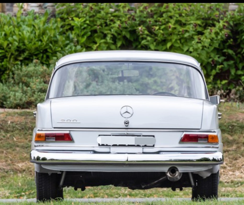 Mercedes Benz Fintail