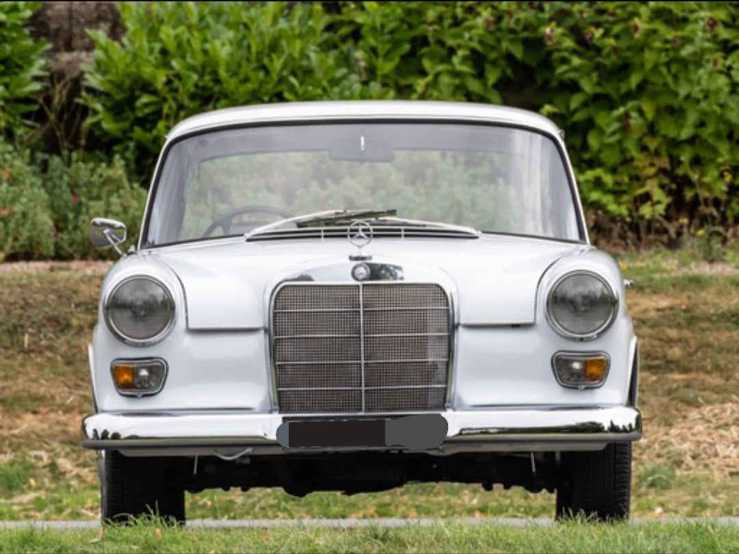 Mercedes Benz Fintail