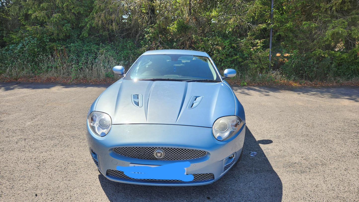 Jaguar XKR