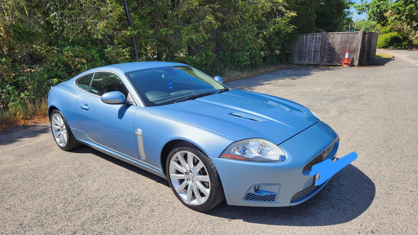 Jaguar XKR