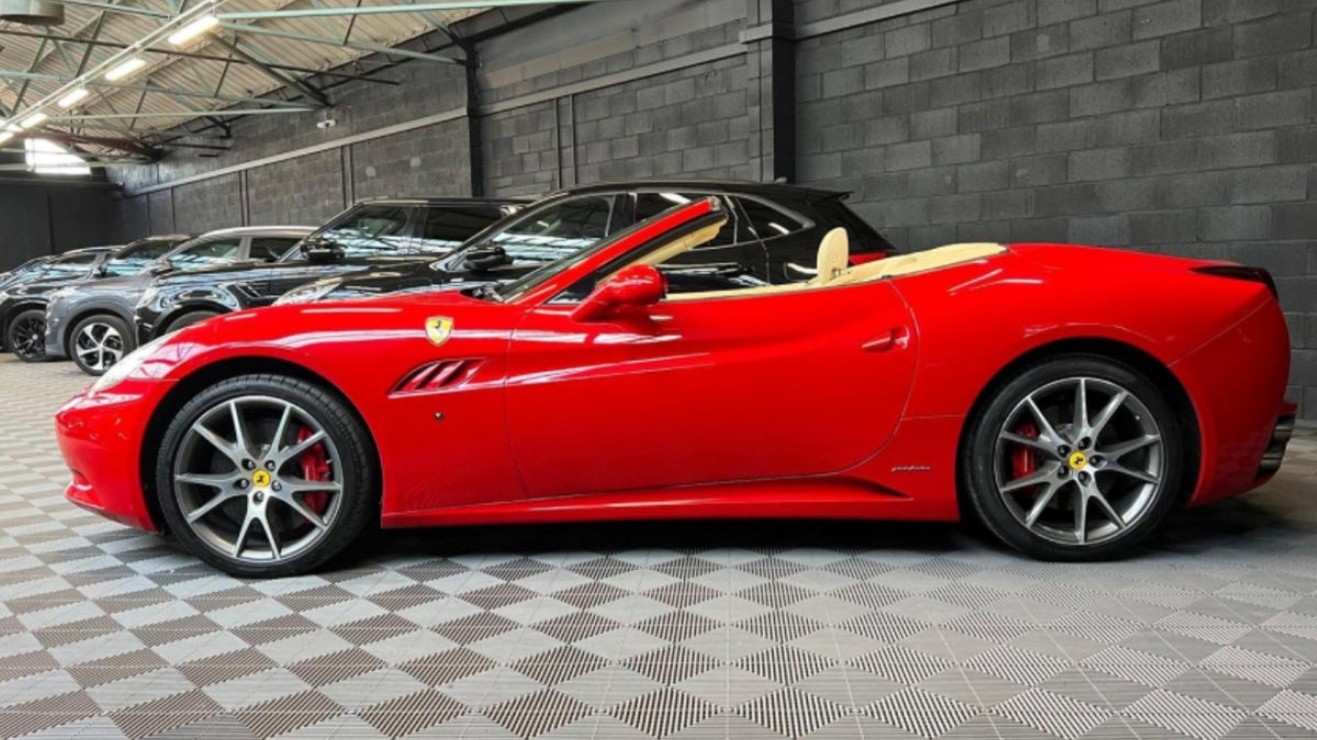 Ferrari California