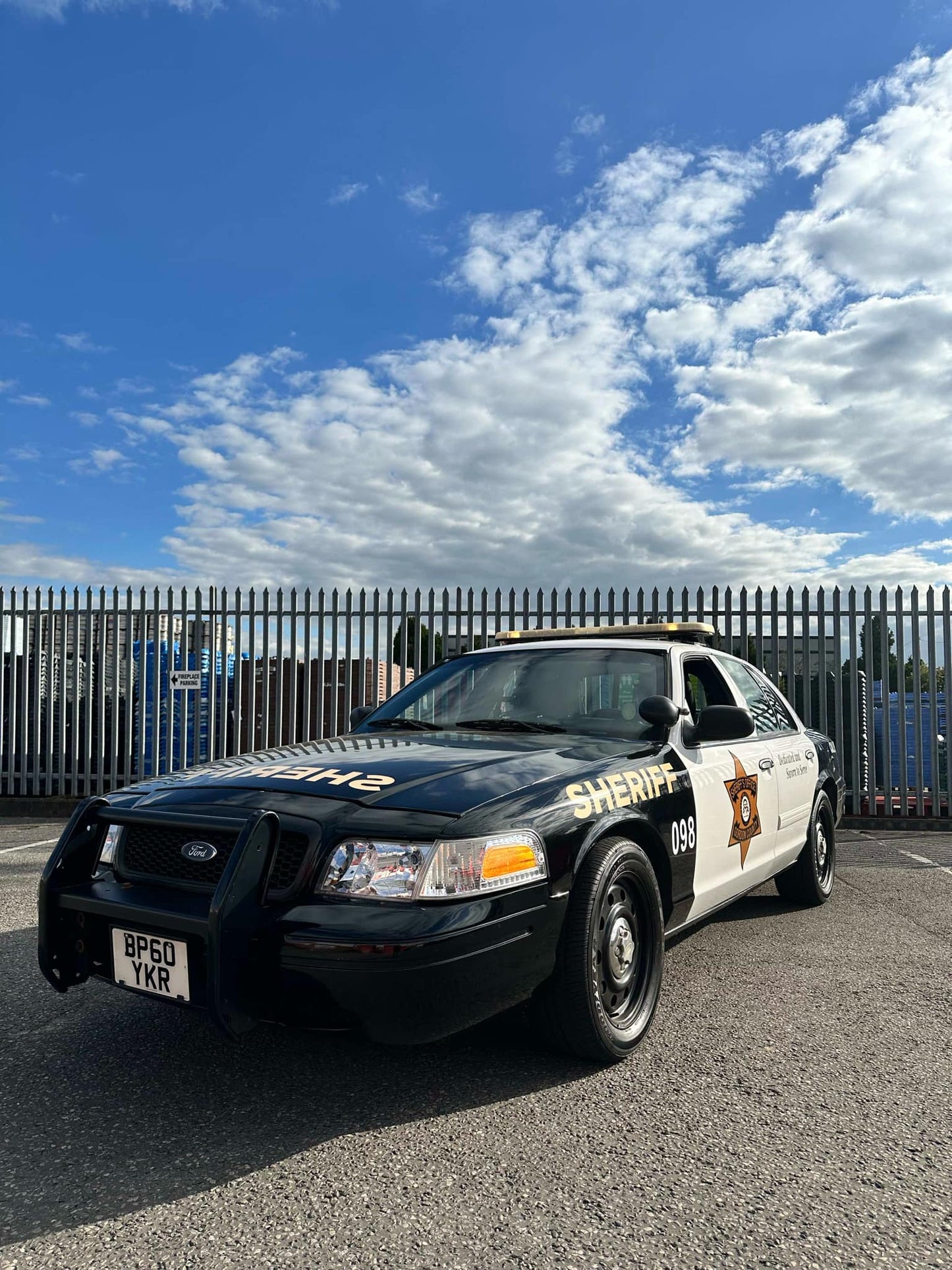 Ford Crown Vic - Gordon County Sheriff Police Car
