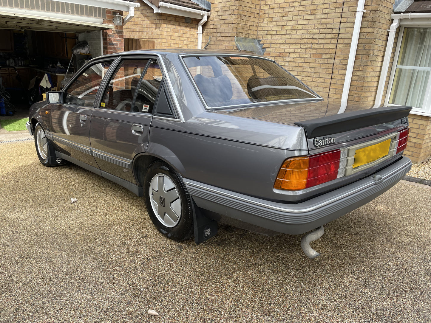 Vauxhall Carlton