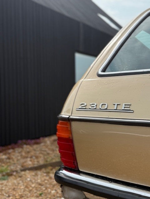 Mercedes Benz 230TE