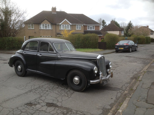 Black Wolseley 6/80