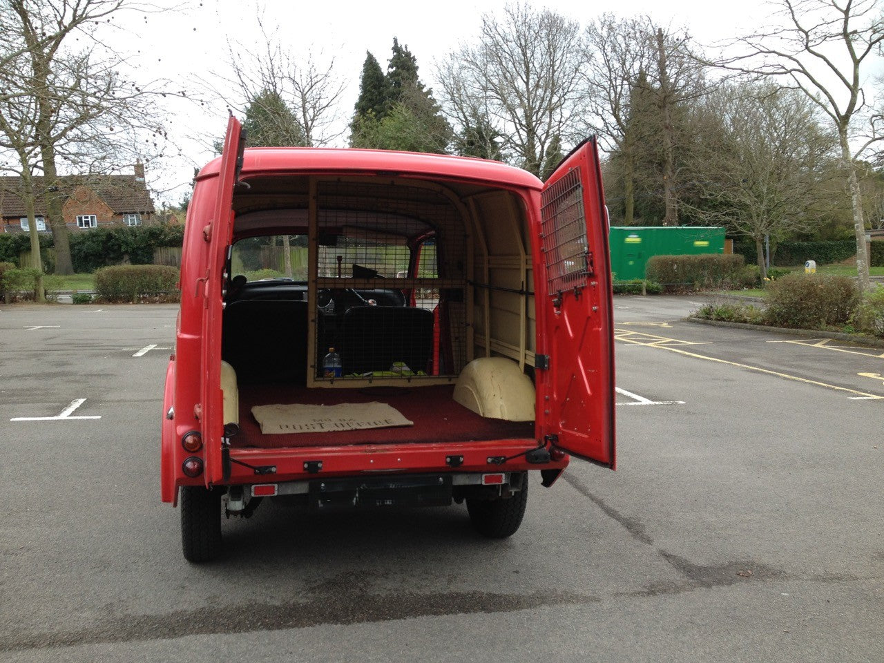Morris Minor Post Van