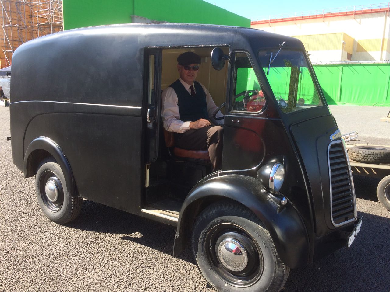 Morris JB van