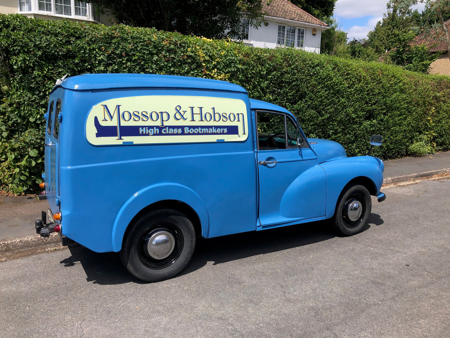 Austin Morris Van