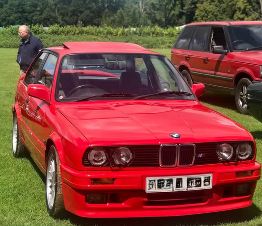 BMW E30 325i Sport