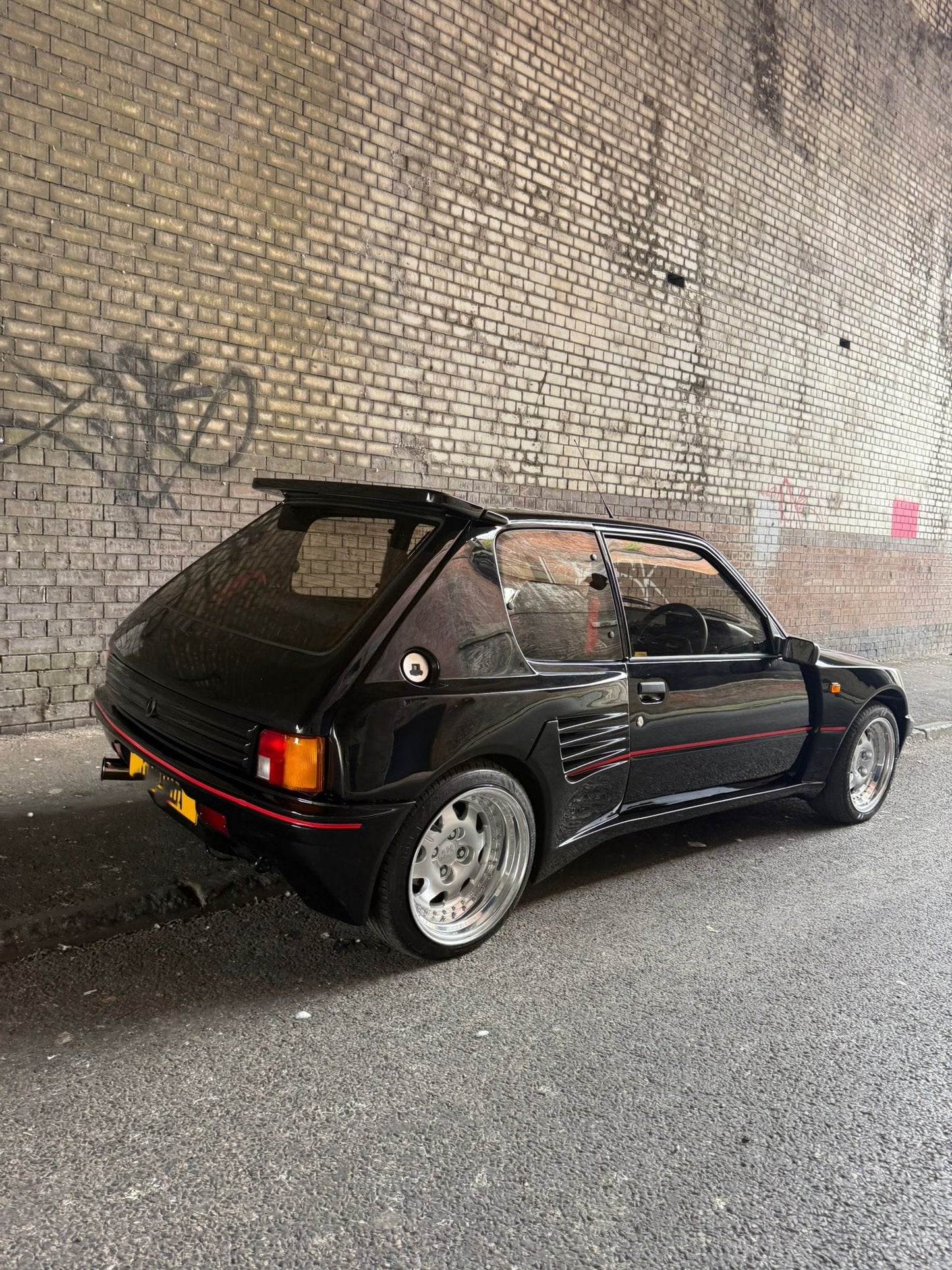 Peugeot 205 GTI