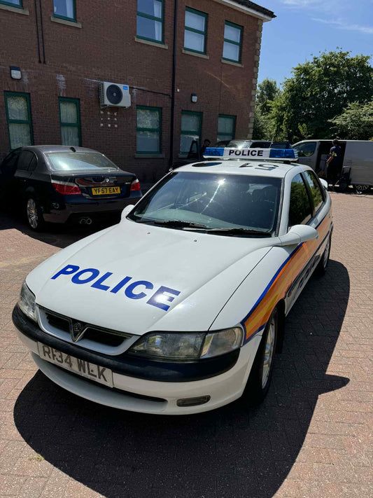 Vauxhall Vectra Police