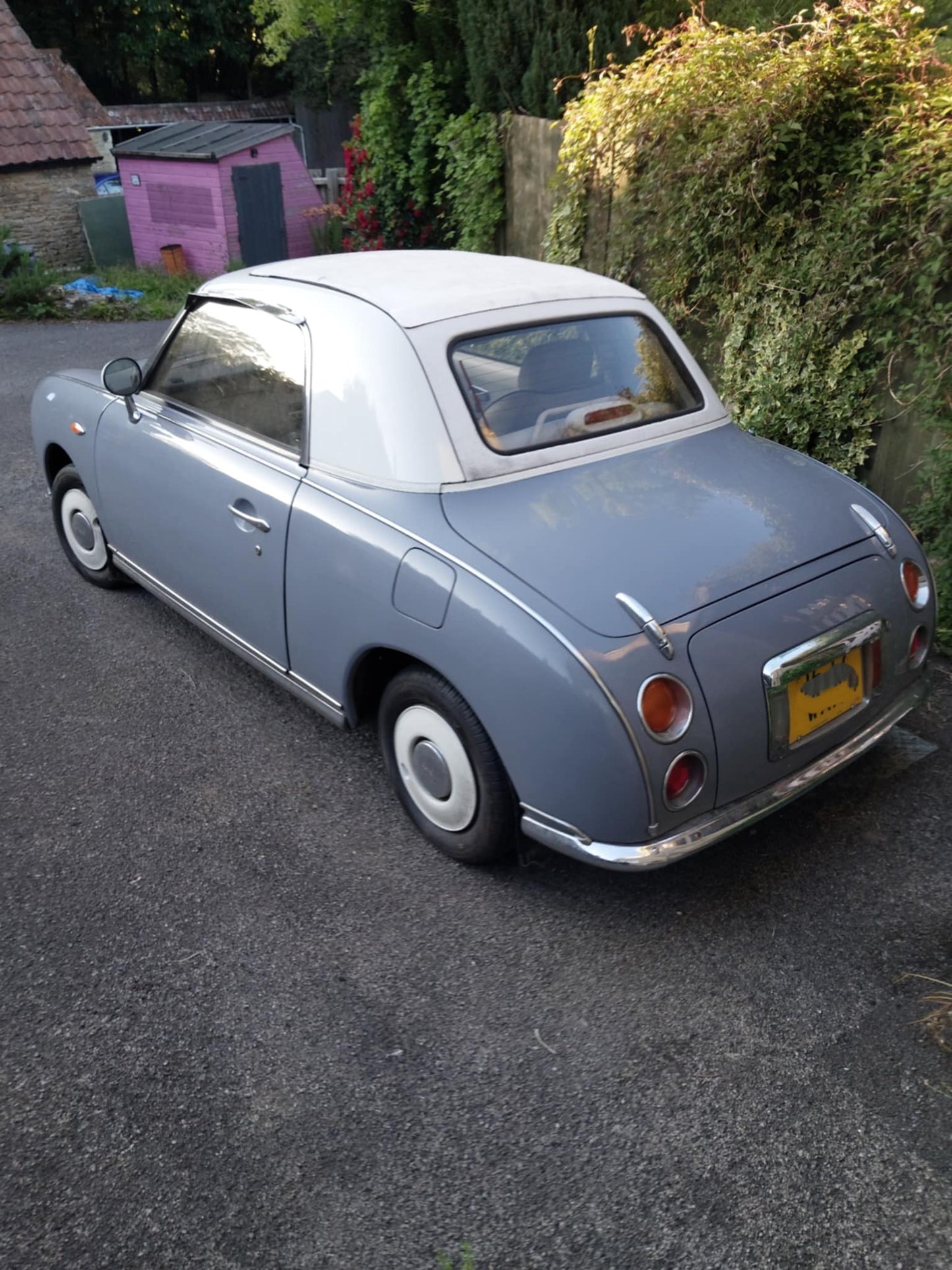 Nissan Figaro