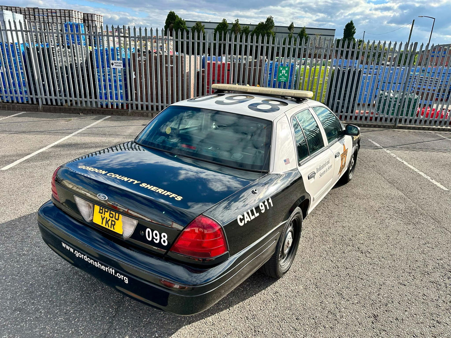 Ford Crown Vic - Gordon County Sheriff Police Car