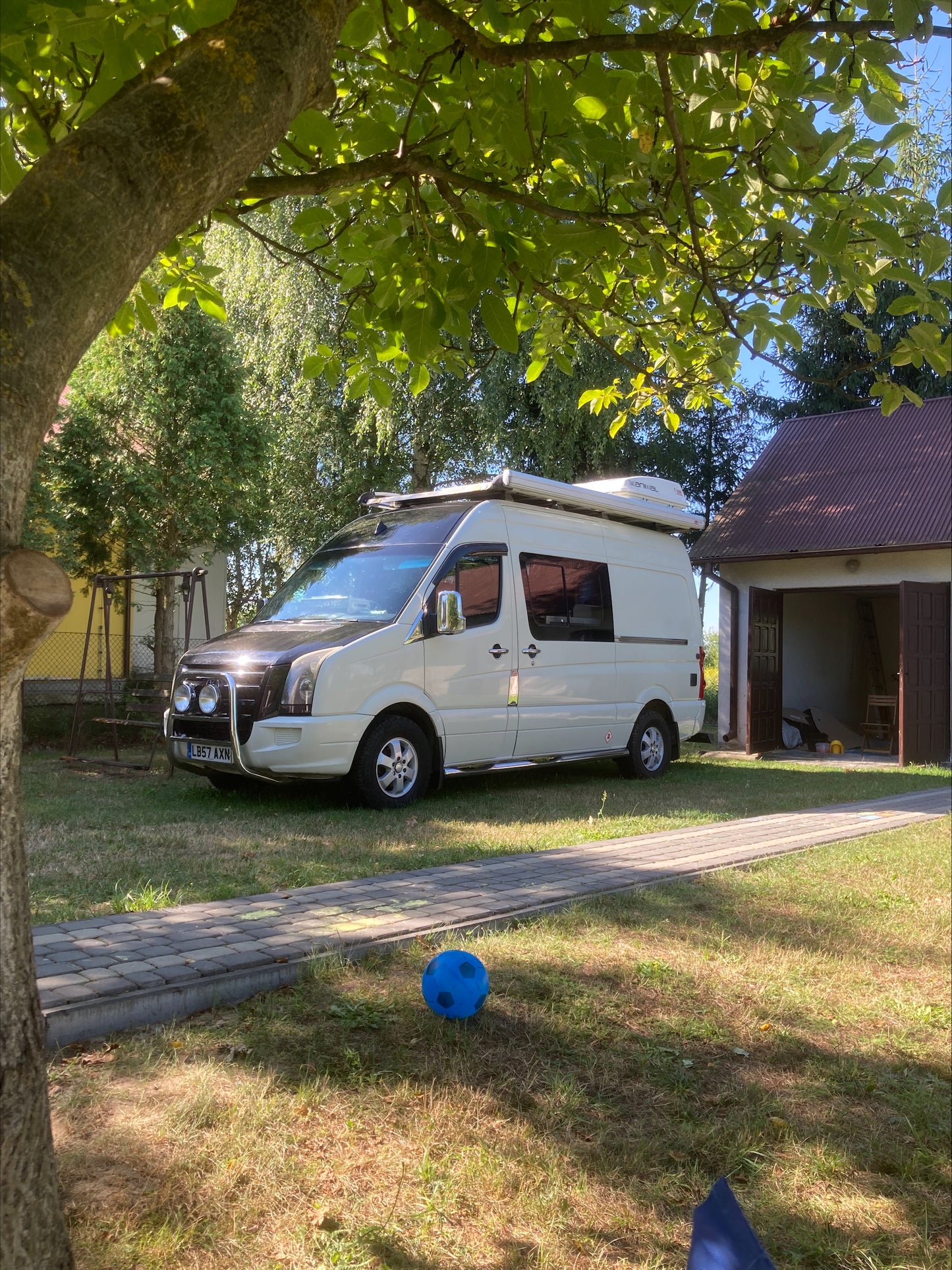 Volkswagen Crafter MWB Motorcaravan