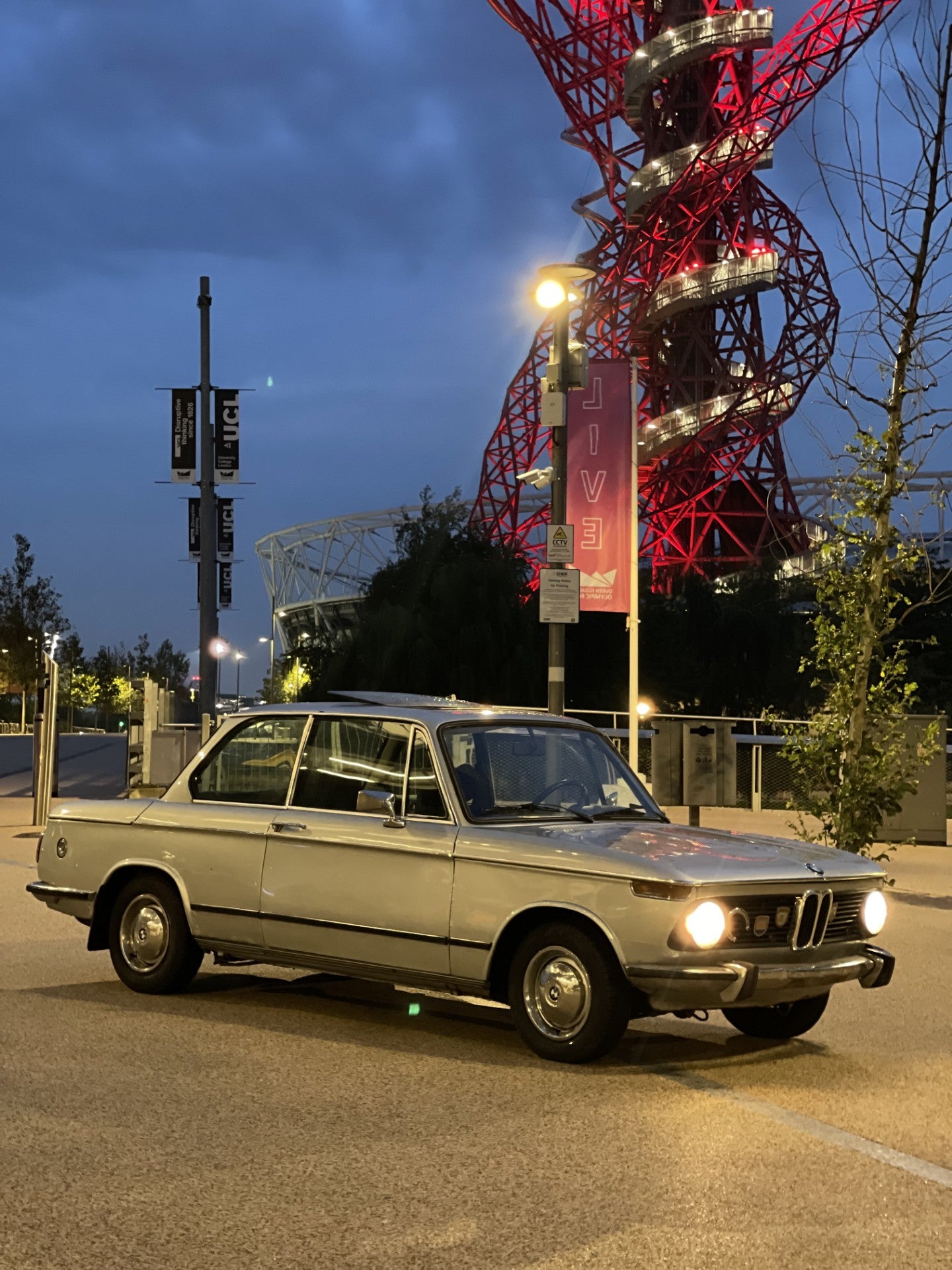 BMW 1602